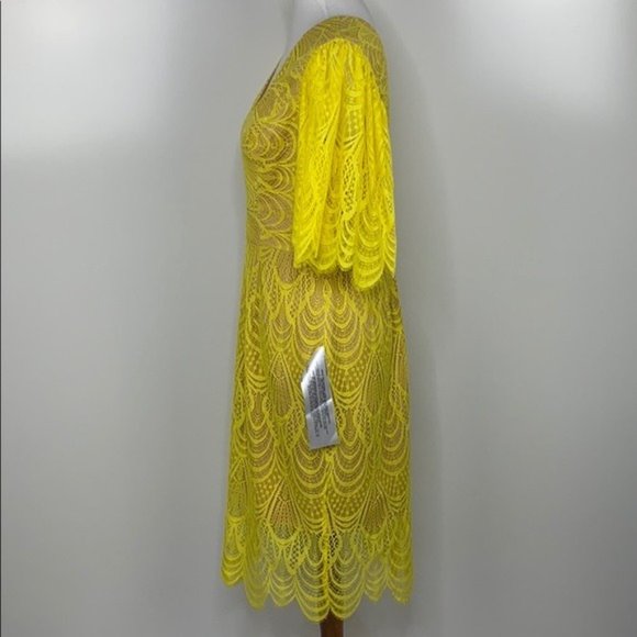 NWT Dress the Population Mia Angel Sleeve Dress - Picture 3 of 8